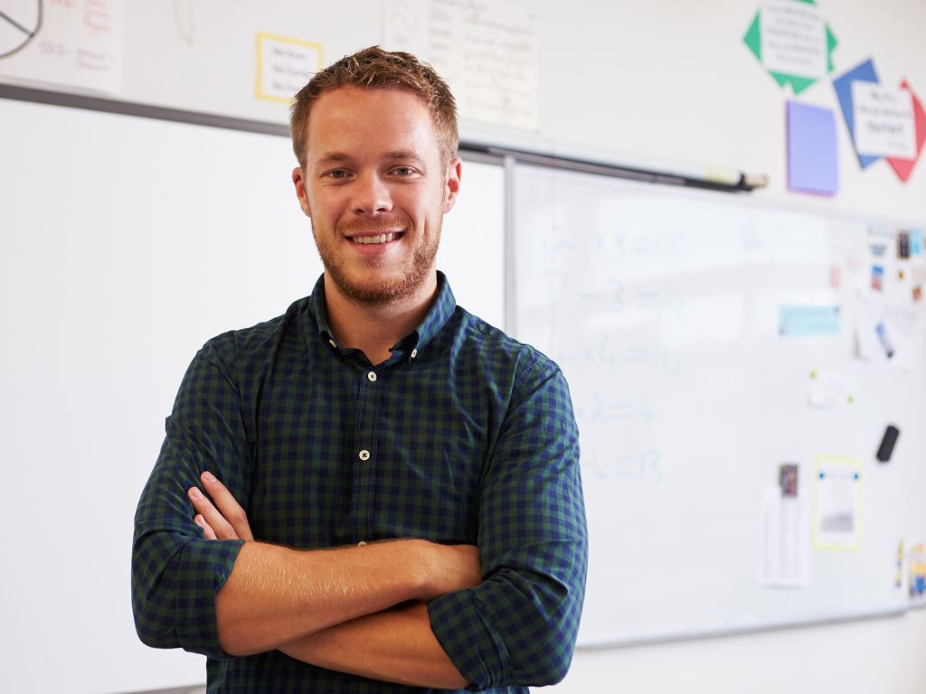 ${courseimagealt.value}